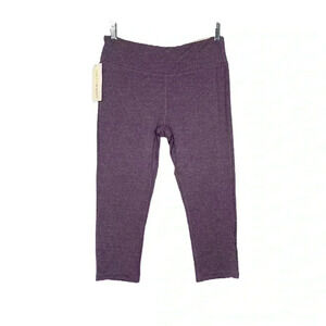 NWT Marika Sport Women’s Phlox Spacedye Striped Capri Leggings